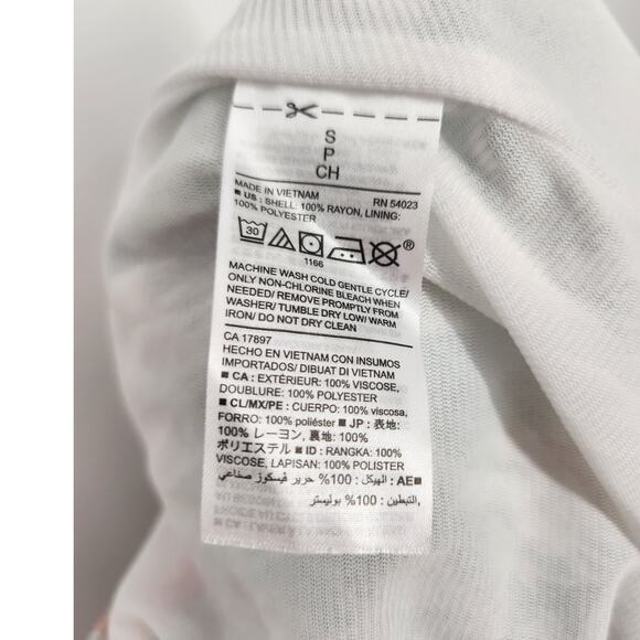 Old Navy Floral Print Mini Skirt Womens Size Small S - Picture 5 of 5